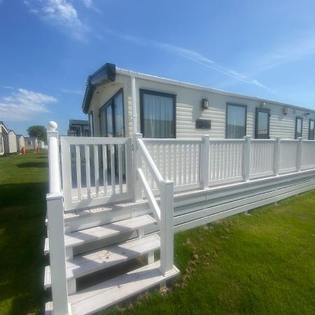 Winchelsea Beach Holiday Home - Pool & Beach Eksteriør bilde